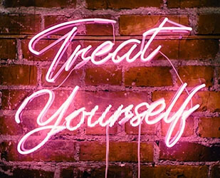 Wall Art Neon Sign Mockups